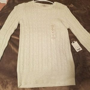 NEW Beautiful Sweater